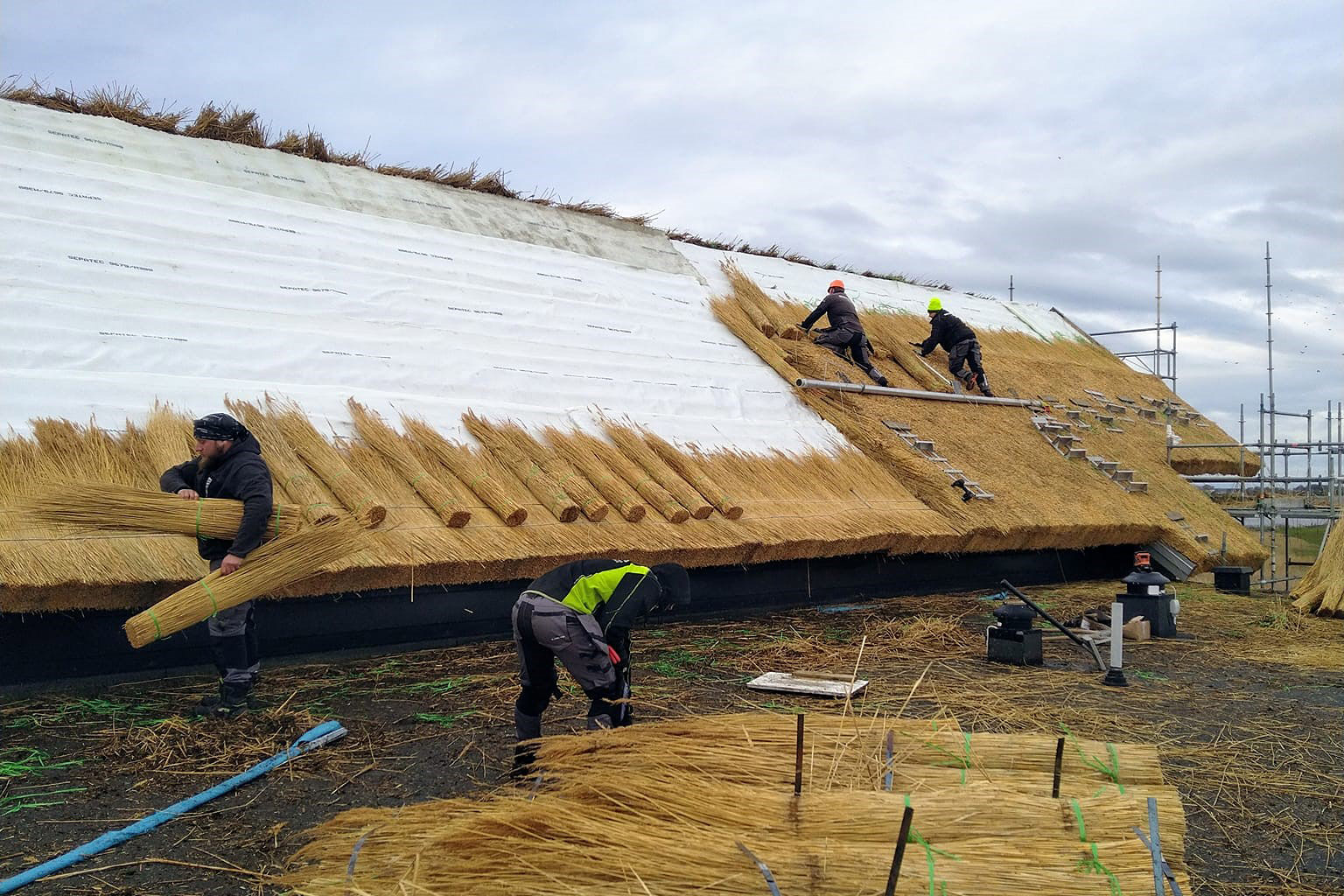 Vasstaksservice Syd - Vasstak och halmtak