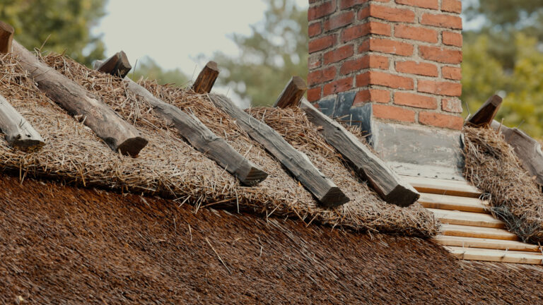 Vasstaksservice Syd - Vasstak och halmtak