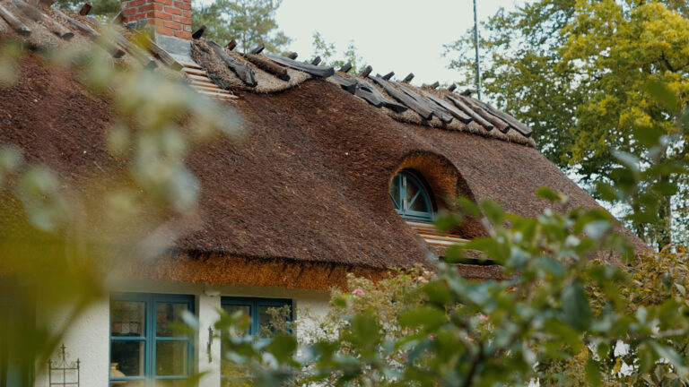 Vasstaksservice Syd - Vasstak och halmtak