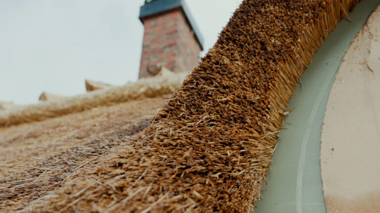 Vasstaksservice Syd - Vasstak och halmtak